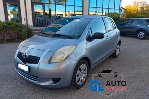 Toyota Yaris 1.0 5p ideale per neopatentati full f