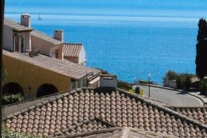 Casa con splendida vista mare