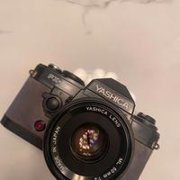 Macchina fotografica Yashica FX-D Quartz