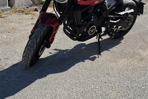 Moto Morini SEIEMMEZZO STR