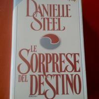 Libro "Le sorprese del destino" di D. Steel