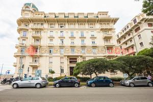 Ufficio Genova [Cod. rif 3305634VCU]