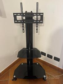 Carrello con ruote per televisione con mensole