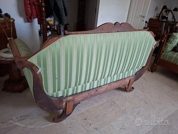 DIVANO,  PERIODO BIEDERMEIER AUSTRIA, IN NOCE
