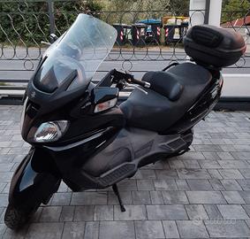 Scooter Suzuki Burgman 650