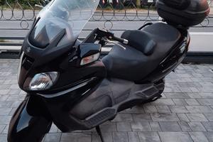 Scooter Suzuki Burgman 650