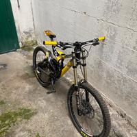 Bici Downhill Mtb Scott Octane 2