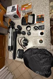 Kit Canon EOS 2000D Completo e Accessori
