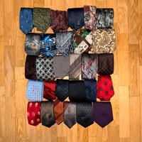 Stock di 66 cravatte Vintage