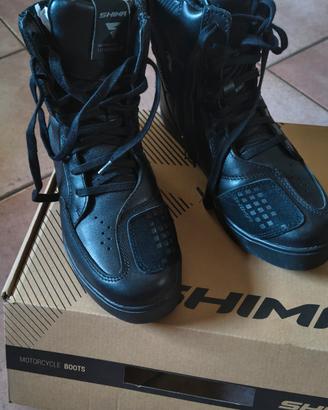 Shima blacke boots