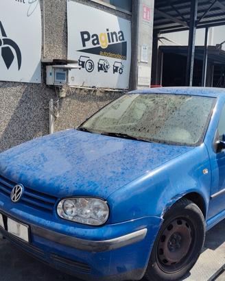 VOLKSWAGEN GOLF 4 1.9 TD 2000 ASV  PER RICAMBI