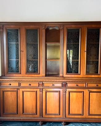 Credenza vetrina classica in legno