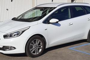 Auto Kia SW