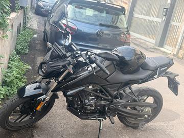 Voge brivido R125