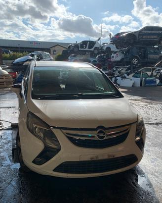 OPEL ZAFIRA 1.6 M - ANNO 2014 - PER RICAMBI