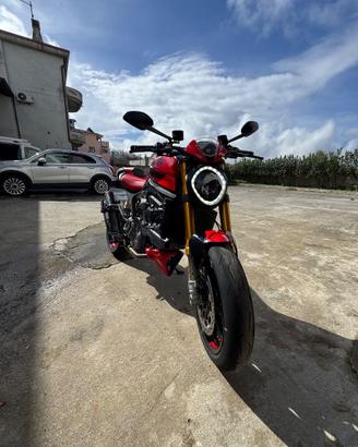 Ducati Monster SP937