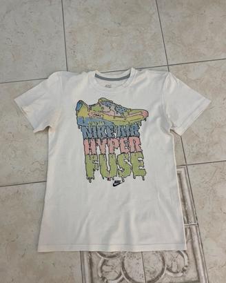 T-shirt con stampa Nike