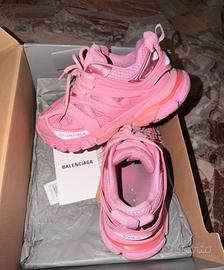 Balenciaga traco rosa