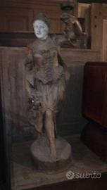 statua in terracotta