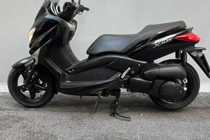 Xmax 250 kilometri 24000