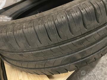 Gomme  estive Michelin