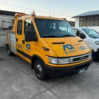Carroattrezzi iveco daily 50