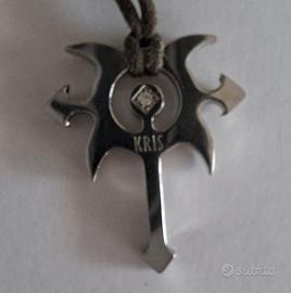 Ciondolo KRIS Gioielli Acciaio Diamante Tribale