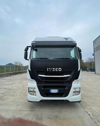 Iveco Stralis 480 porta container con rimorchio