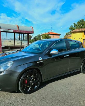 Alfa Romeo Giulietta 1750 TBi Quadrifoglio Verde