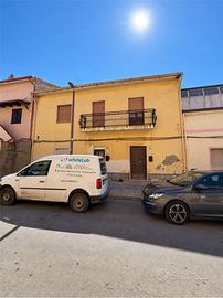 PORTOSCUSO APPARTAMENTO AL PRIMO PIANO
