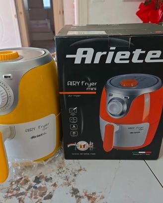 Friggitrice ad aria Ariete