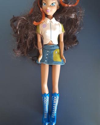 Winx bambola - Aisha 2005