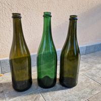 Bottiglie in  vetro