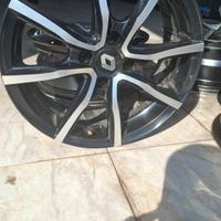Cerchi in lega da 16 Renault Clio