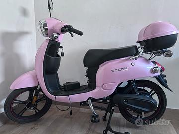Z Tech Scooter Elettrico Con Pedalata Assistita Usato Z Tech