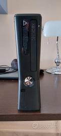 Xbox 360 slim 250 Gb + controller + 8 giochi 