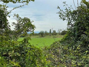 ai Novagli -! Lotto Edificabile Residen