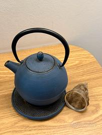 Teiera giapponese in ghisa
