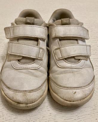 Scarpe da tennis Puma bianche misura 29