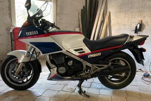 Yamaha FJ 1200