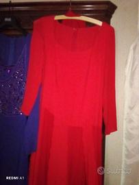 Abito lungo in chiffon rosso