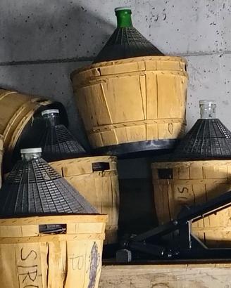 Damigiane in vetro