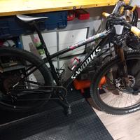 S works ht  taglia S