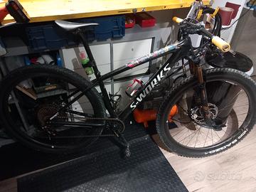 S works ht  taglia S