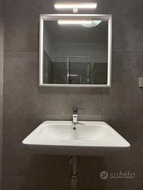 Lavabo + specchio