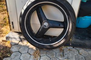 cerchio con gomma Speed triple 955i 