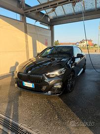 BMW SERIE 2 220 i del 2024