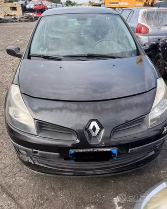Renault Clio 2007 ricambi auto diesel 1.5 dci