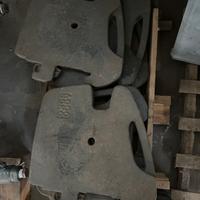 N6 Zavorre frontali AGCO 55kg con dente di arresto