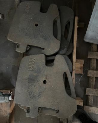 N6 Zavorre frontali AGCO 55kg con dente di arresto